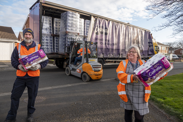 Image demonstrating Truck load of toilet paper donated to council’s shielding hub