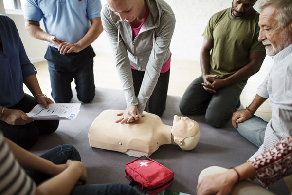 Image demonstrating Learn to Restart a heart and save a life