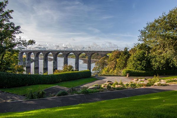 Image demonstrating County parks once again among the UK’s best  