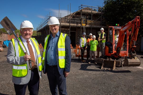 Image demonstrating Work underway on temporary cinema for Berwick