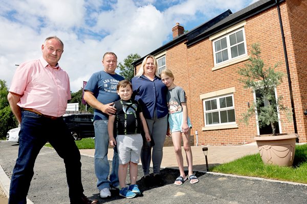 Image demonstrating Local family receive keys to Longframlington affordable home 