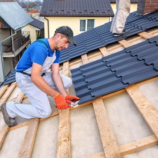 Image demonstrating Beware of rogue roofers and repair men 