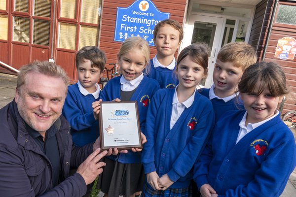 Cllr Daley presenting Stannington school with their Modeshift  STARS award