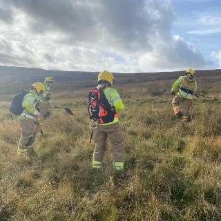 Image demonstrating Fire crews team up for wildfire training exercise 