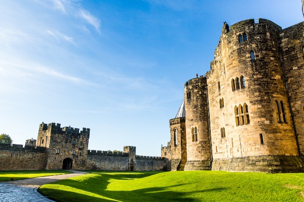 Image demonstrating Local Residents and Northumberland’s Local Community Heroes are invited to celebrate The King’s Coronation at Alnwick Castle