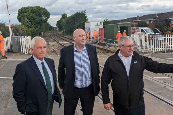 Council Leader Glen Sanderson and Pieter Esbach and Neal McKenzie from Morgan Sindall