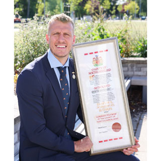 Dan Burn with the Freedom of Northumberland